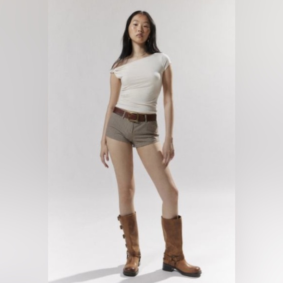 Silence + Noise Grace Fitted One-Shoulder Top ivory white - Picture 1 of 3